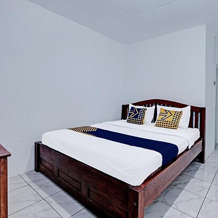 Spot On 91916 Joglo Doyong Homestay Syariah Yogyakarta Dış mekan fotoğraf