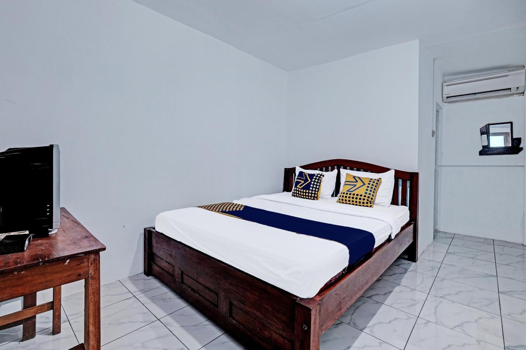 Spot On 91916 Joglo Doyong Homestay Syariah Yogyakarta Dış mekan fotoğraf