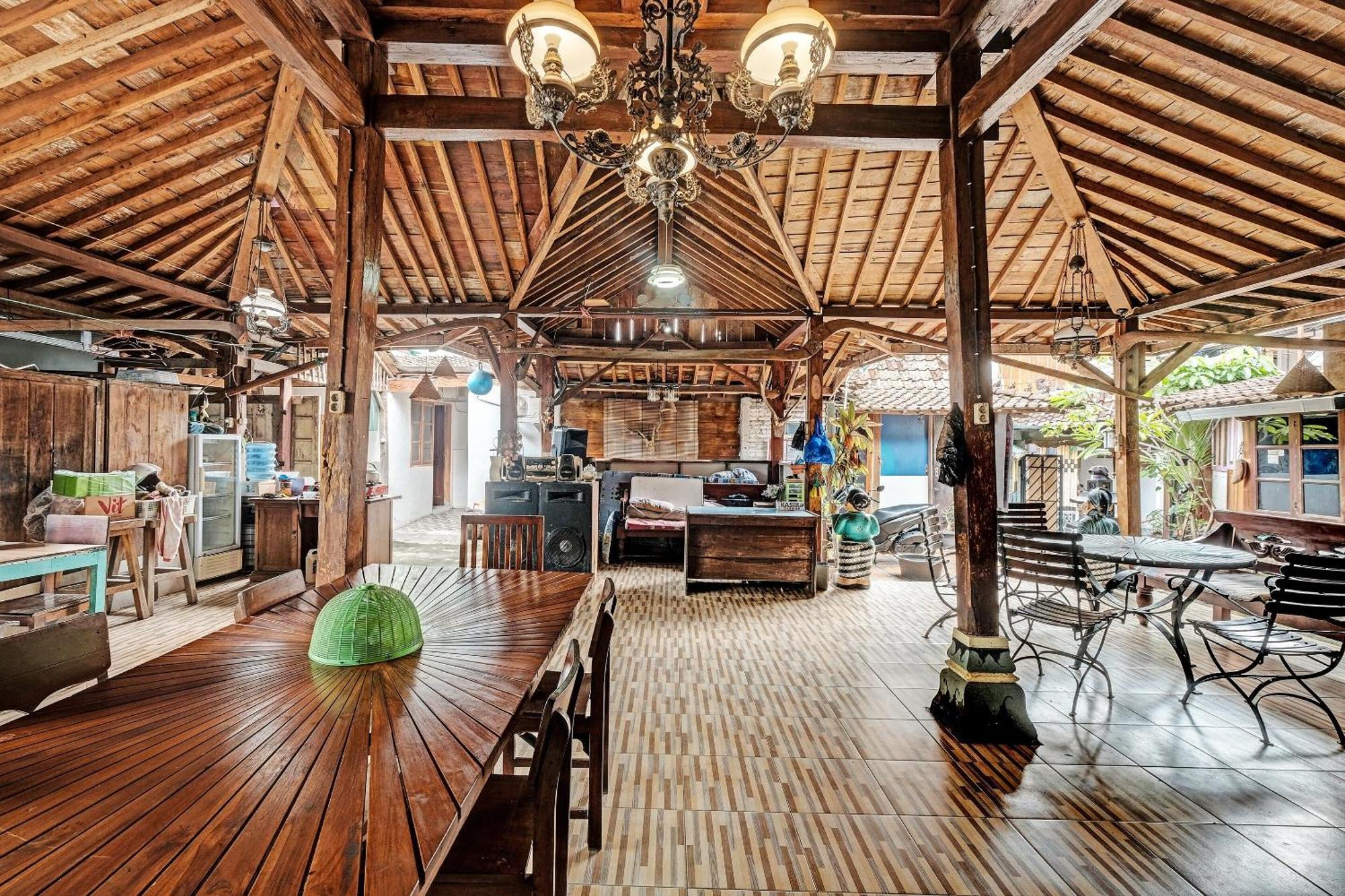Spot On 91916 Joglo Doyong Homestay Syariah Yogyakarta Dış mekan fotoğraf